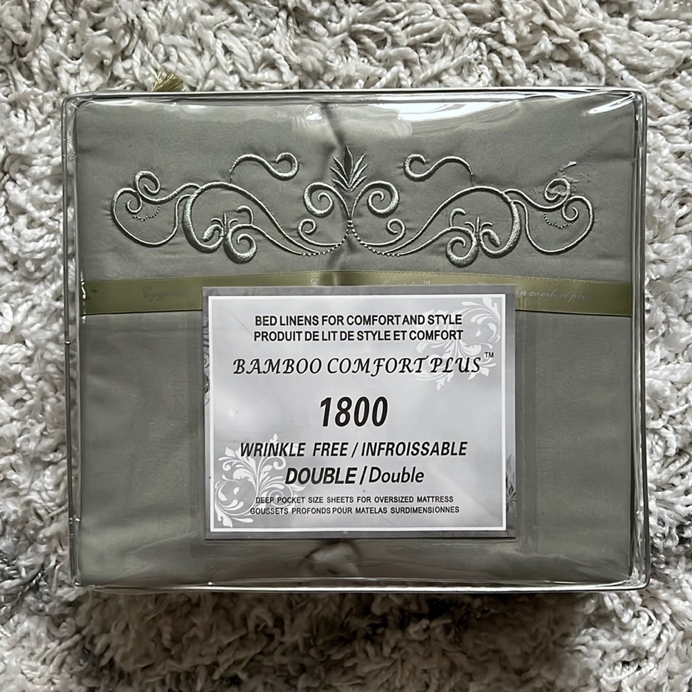 ✨ NWT ✨ Neutral full/double bamboo sheet set